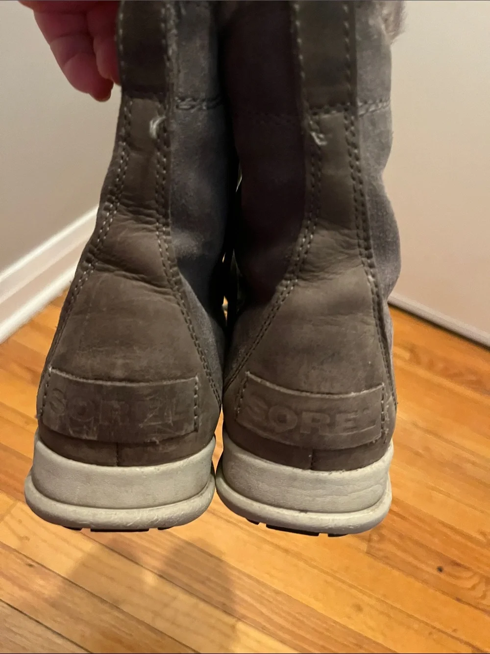 SOREL EXPLORER JOAN BOOTS WOMEN'S Taupe Faux-Fur Lace-Up Winter Boots